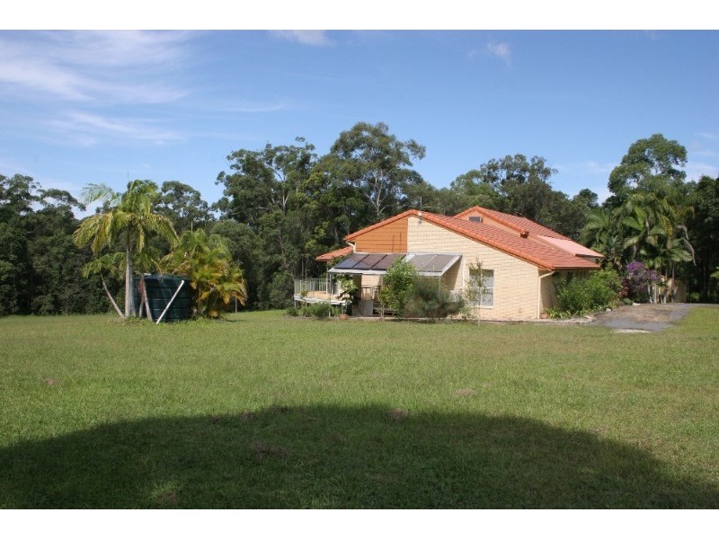 39 Hatch Street, Cootharaba QLD 4565
