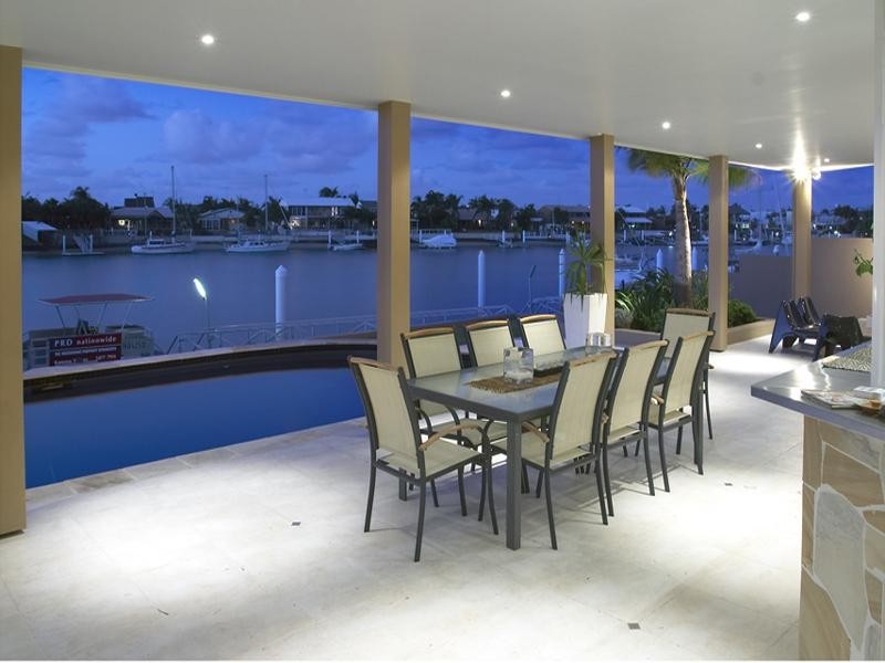 2 Oak Court, Minyama QLD 4575