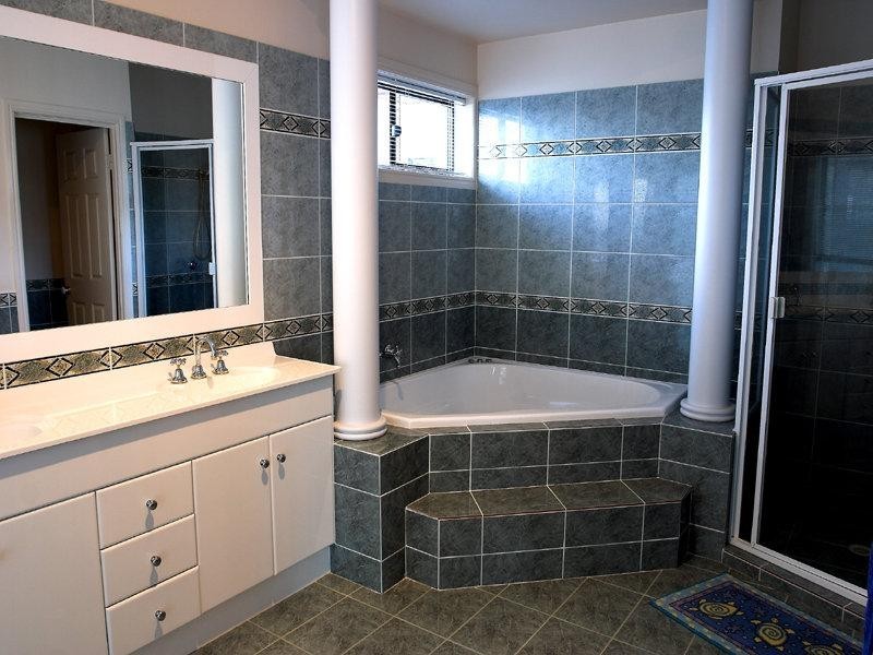 84 Mooloolah Drive, Minyama QLD 4575