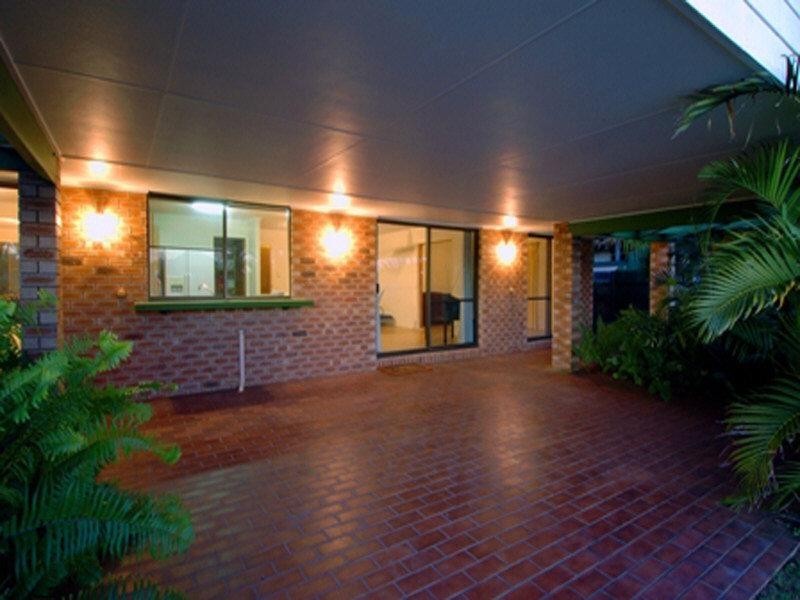 30 Beltana Crescent, Buddina QLD 4575