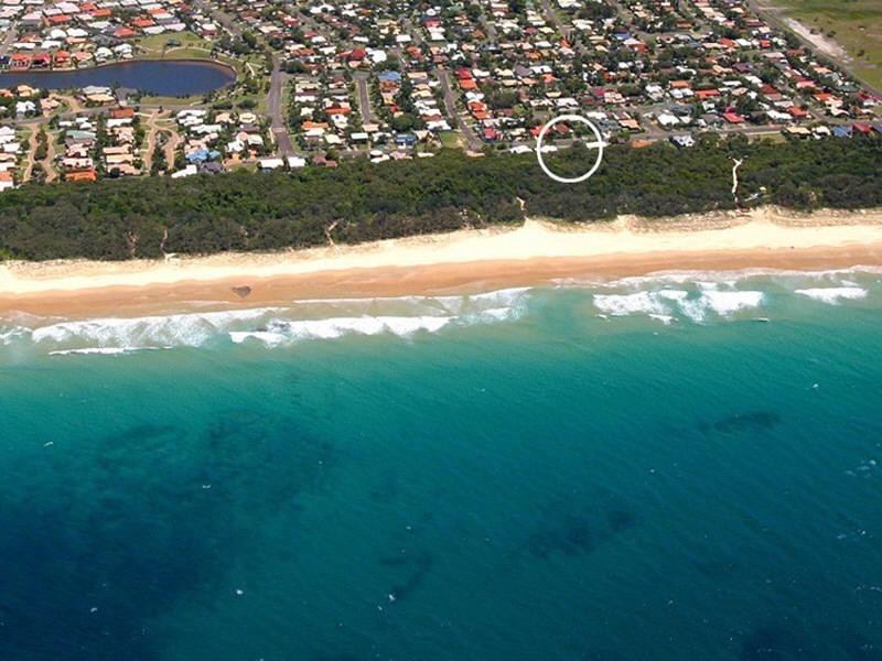 427 Oceanic Drive, Wurtulla QLD 4575