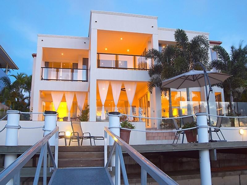 90 Mooloolah Drive, Minyama QLD 4575