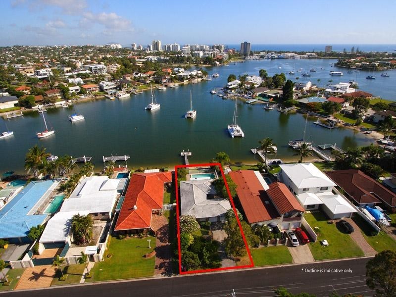 27 Elanora Avenue, Mooloolaba QLD 4557