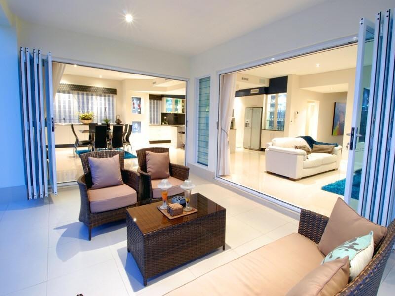 10 Oak Court, Minyama QLD 4575