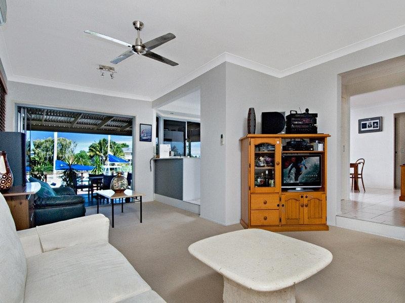 21 Oak Court, Minyama QLD 4575