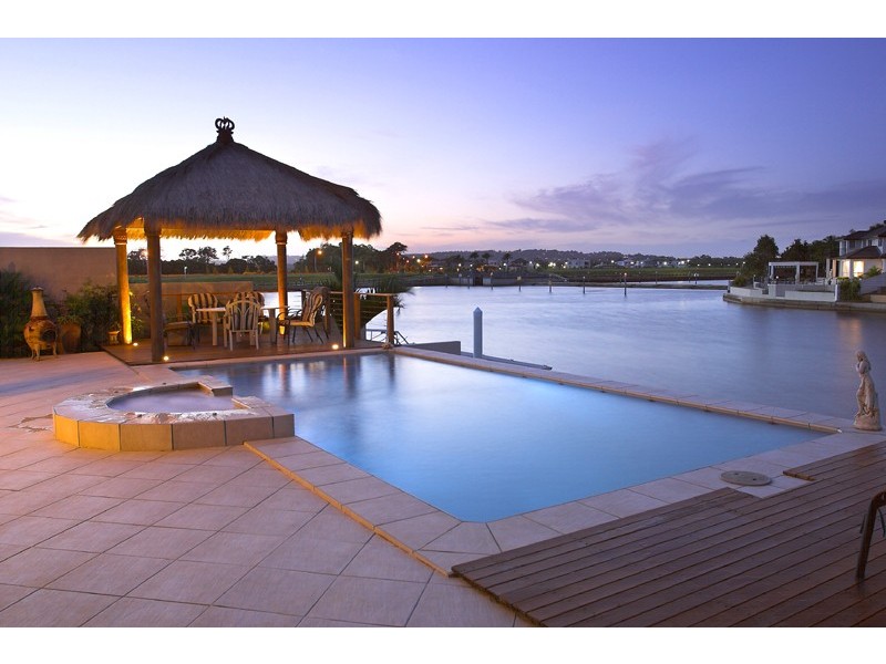 74 Sunbird Chase, Parrearra QLD 4575