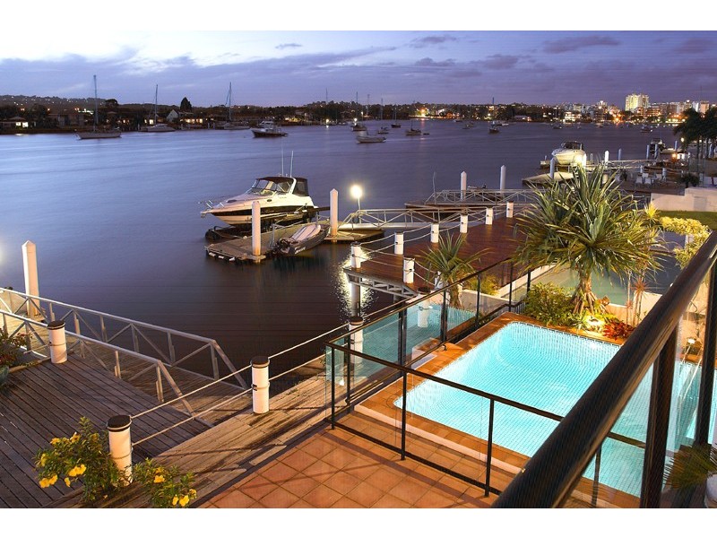 84 Mooloolah Drive, Minyama QLD 4575