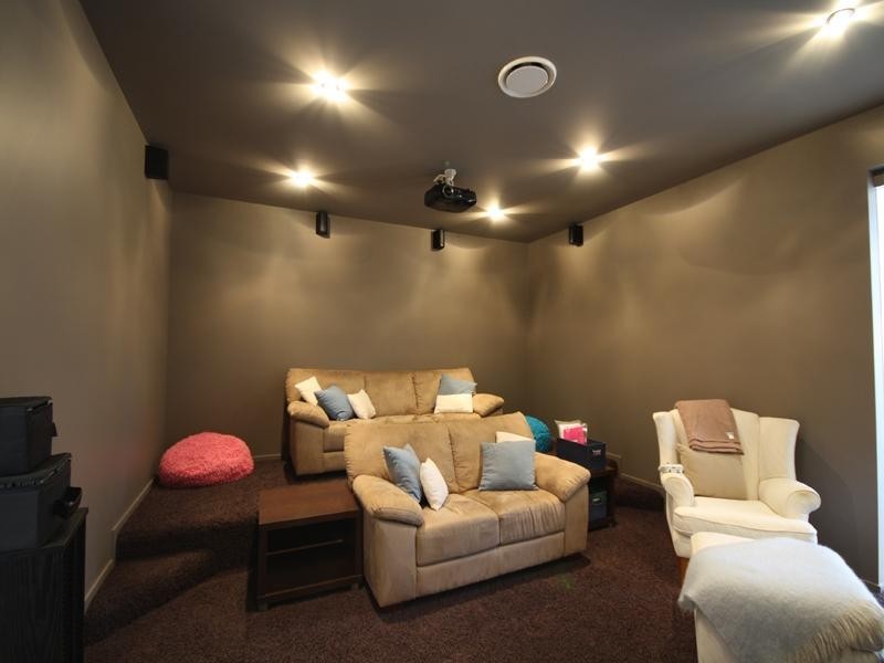 21 Aldinga Place, Mooloolaba QLD 4557