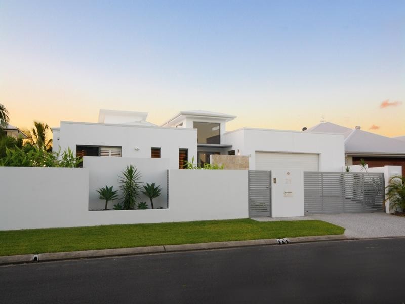 21 Aldinga Place, Mooloolaba QLD 4557