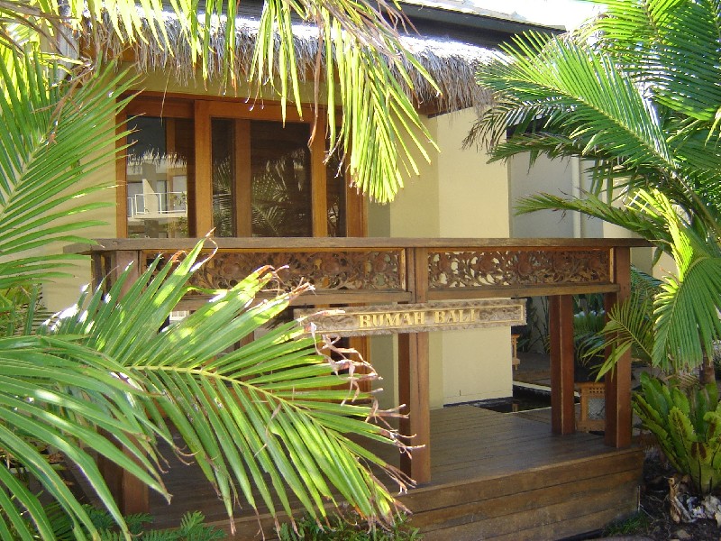 35 Bahamas Cct, Parrearra QLD 4575