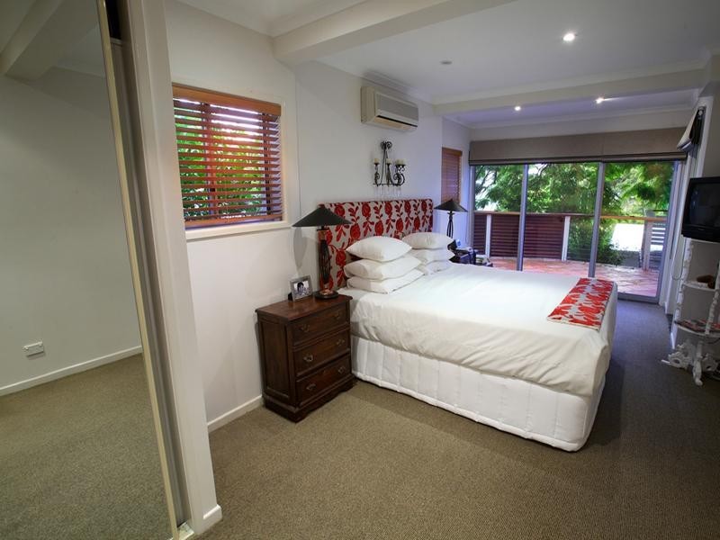 66 Buderim Avenue, Alexandra Headland QLD 4572