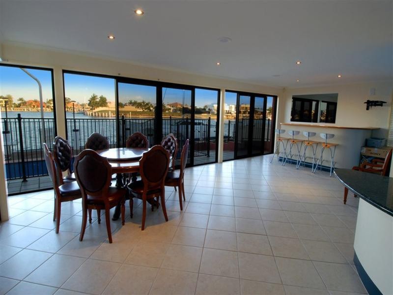 38 Carwoola Crescent, Mooloolaba QLD 4557
