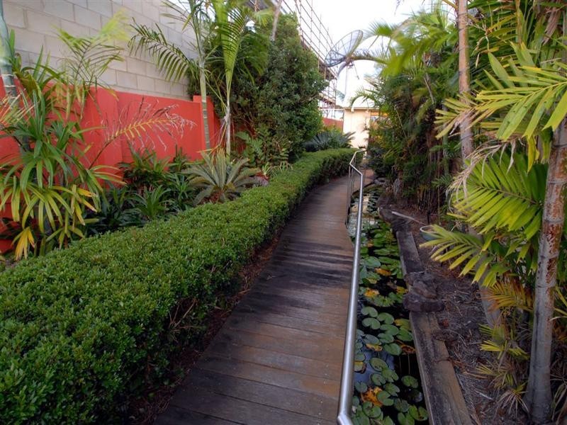 38 Carwoola Crescent, Mooloolaba QLD 4557