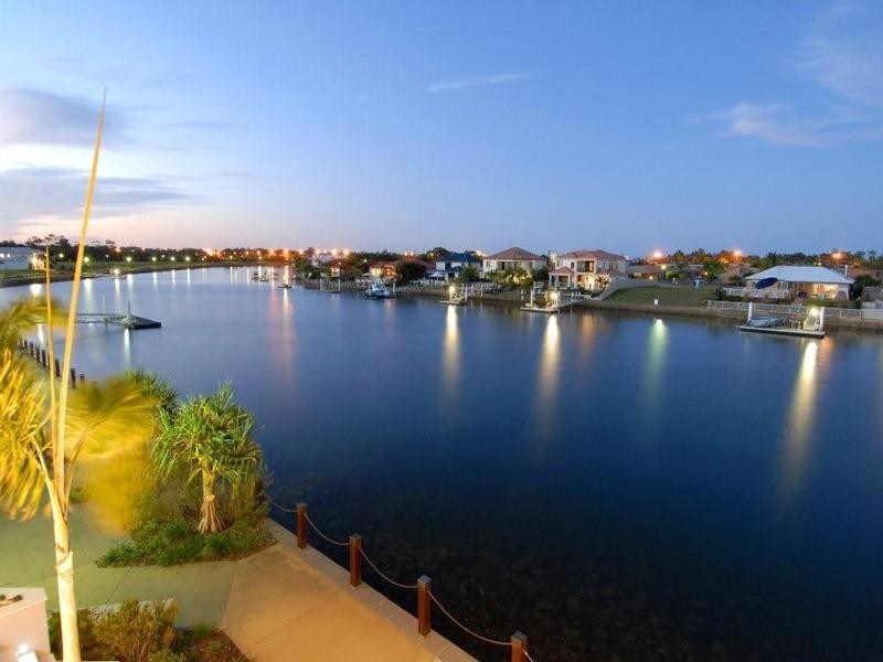 25 Cuba Court, Kawana Island QLD 4575