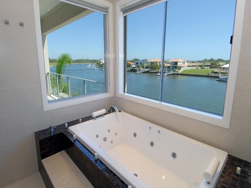 25 Cuba Court, Kawana Island QLD 4575