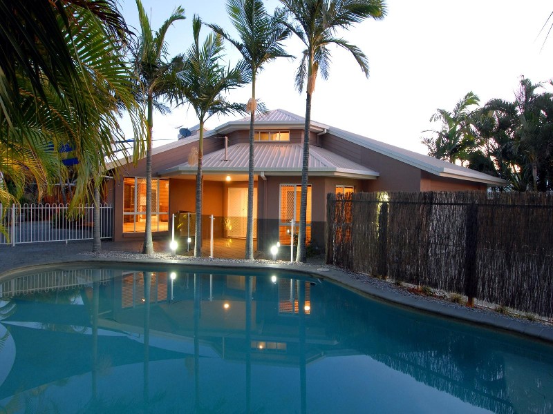 18 Driftwood Court, Bokarina QLD 4575