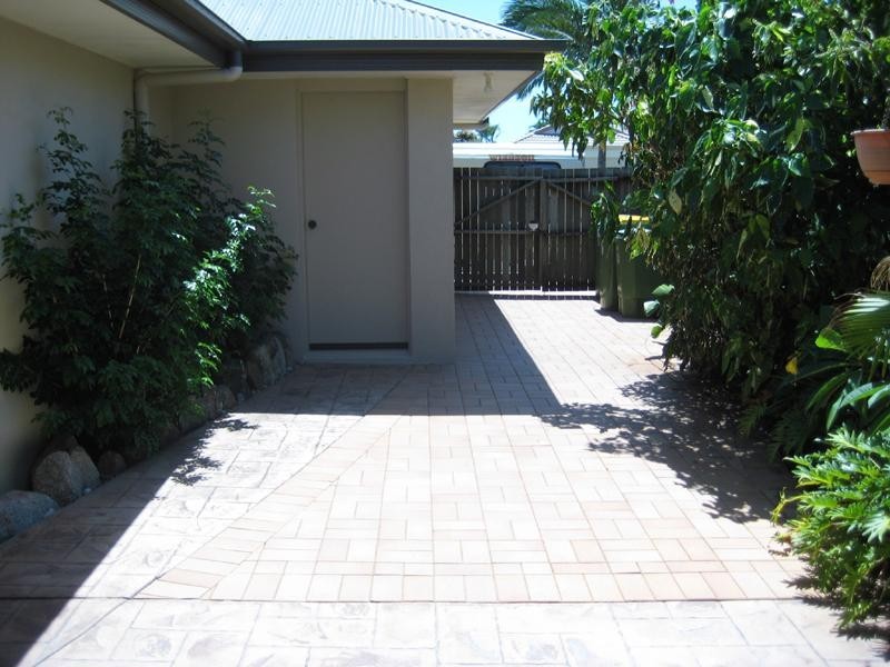 14 Gannet Close, Wurtulla QLD 4575