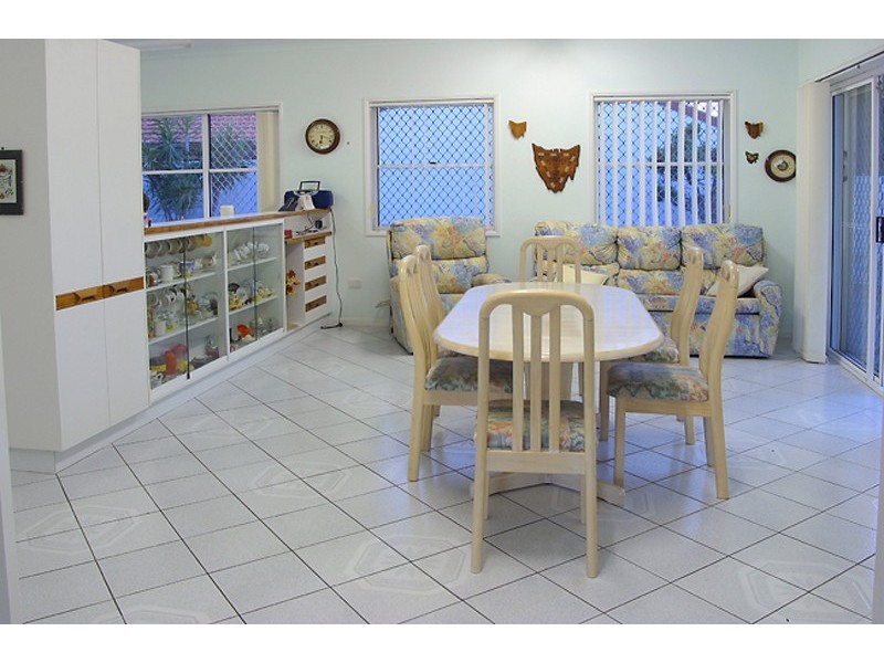 1 Island Court, Minyama QLD 4575
