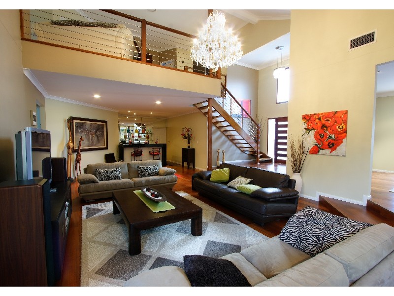 9 Mariner Place, Bokarina QLD 4575