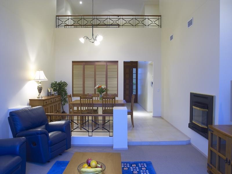 10 Mooloolah Island, Minyama QLD 4575