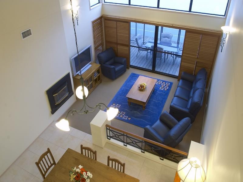 10 Mooloolah Island, Minyama QLD 4575