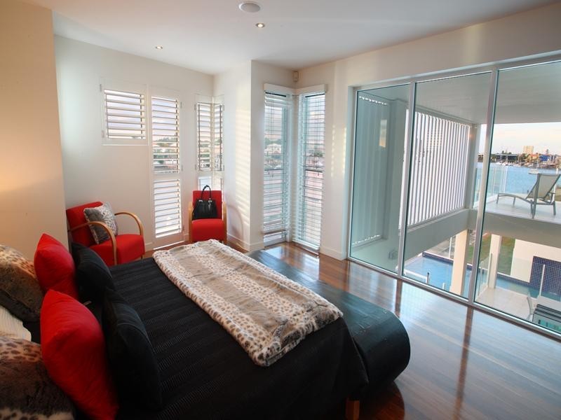 25 Mooloolah Island, Minyama QLD 4575