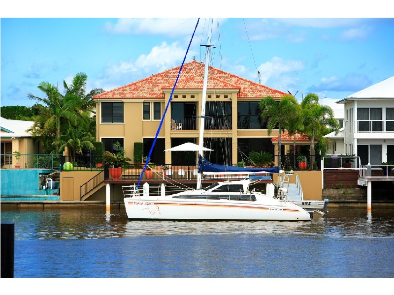 32 Mooloolah Island, Minyama QLD 4575