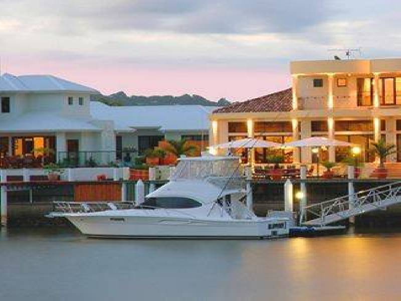 5 Mooloolah Island, Minyama QLD 4575