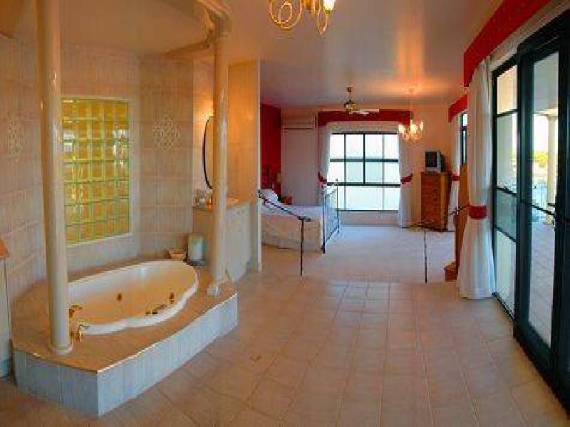 5 Mooloolah Island, Minyama QLD 4575