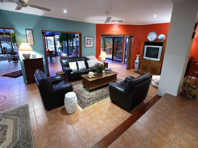 61 Mooloolah Drive, Minyama QLD 4575