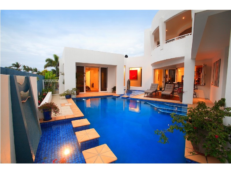 74 Mooloolah Drive, Minyama QLD 4575