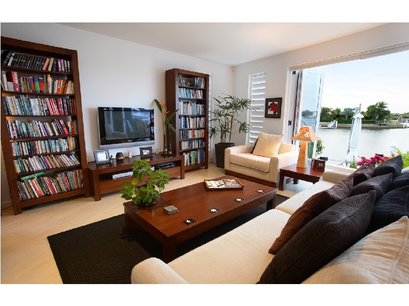 74 Mooloolah Drive, Minyama QLD 4575