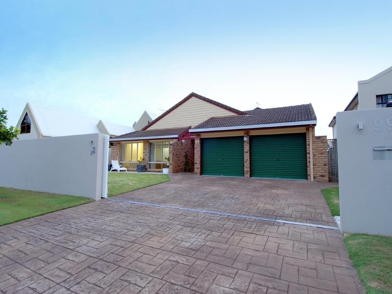 99 Mooloolah Drive, Minyama QLD 4575