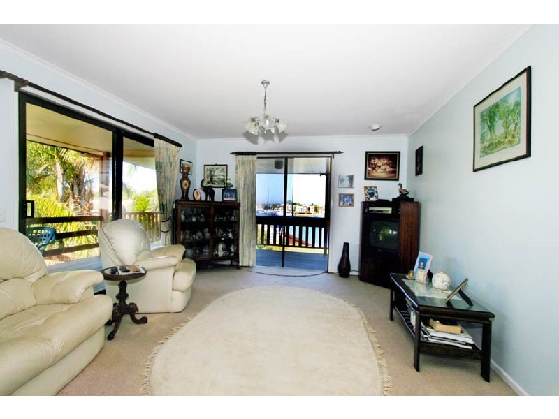 57 Mooloolah Drive, Minyama QLD 4575