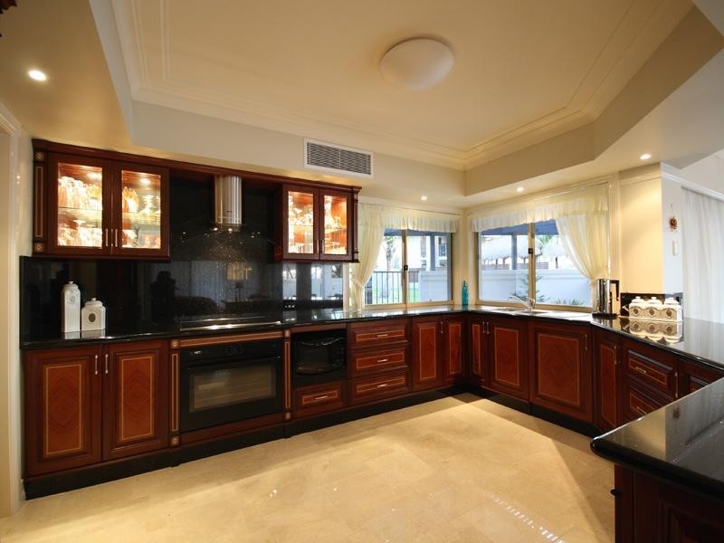 1 Oak Court, Minyama QLD 4575