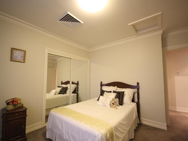 1 Oak Court, Minyama QLD 4575