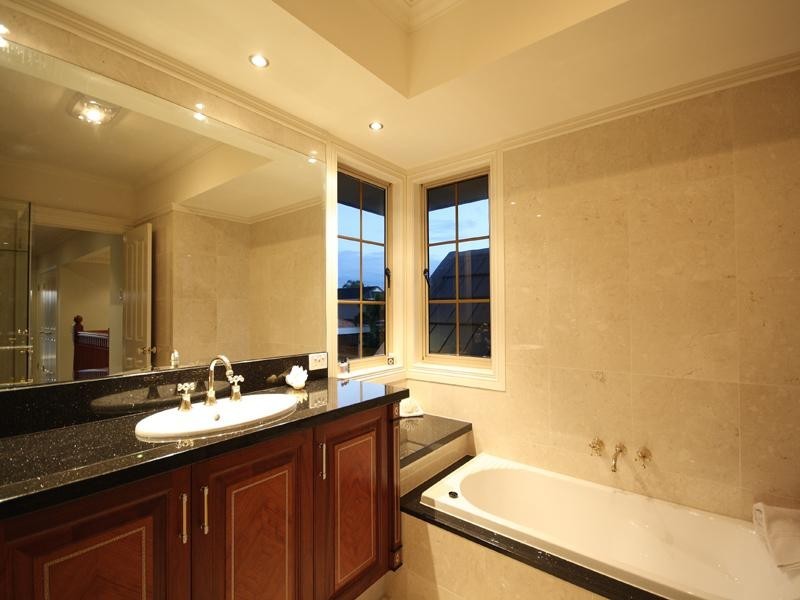 1 Oak Court, Minyama QLD 4575