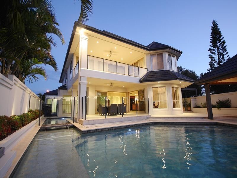 1 Oak Court, Minyama QLD 4575