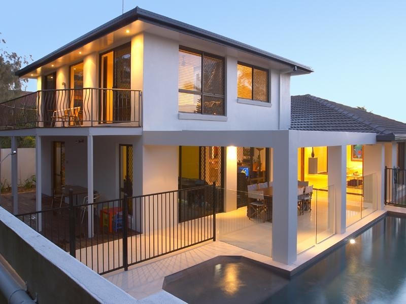 191 Oceanic Drive, Warana QLD 4575