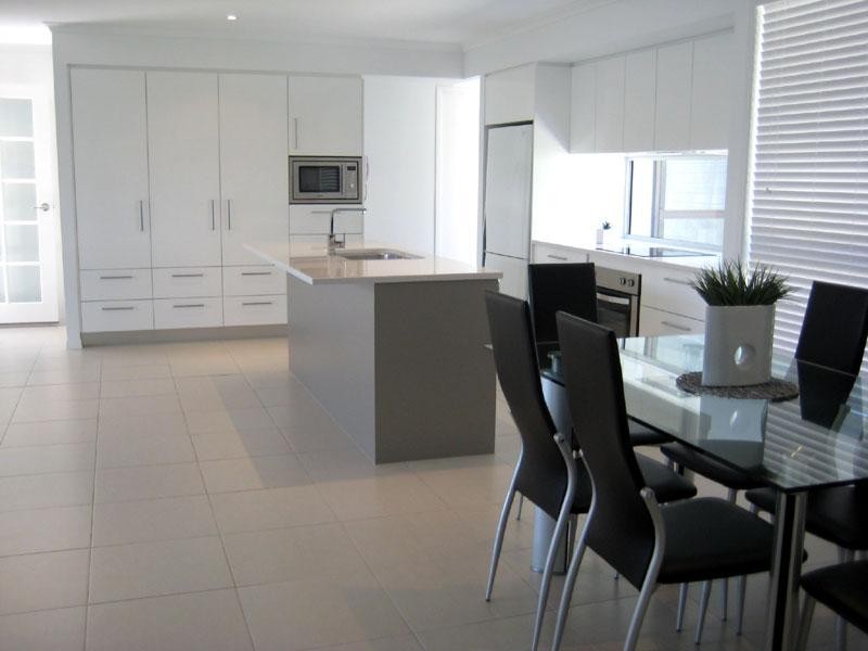 206 Oceanic Drive, Bokarina QLD 4575