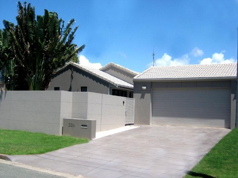 206 Oceanic Drive, Bokarina QLD 4575