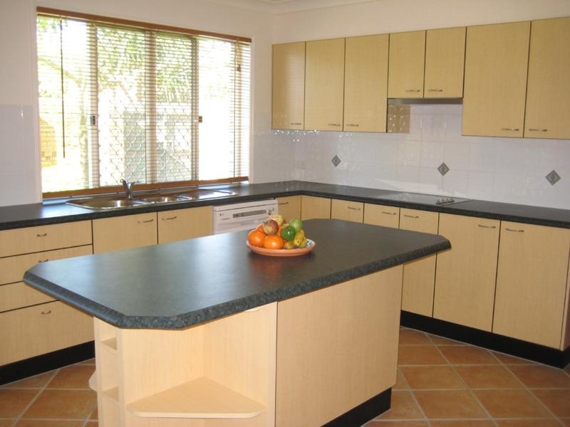 408 Oceanic Drive, Wurtulla QLD 4575