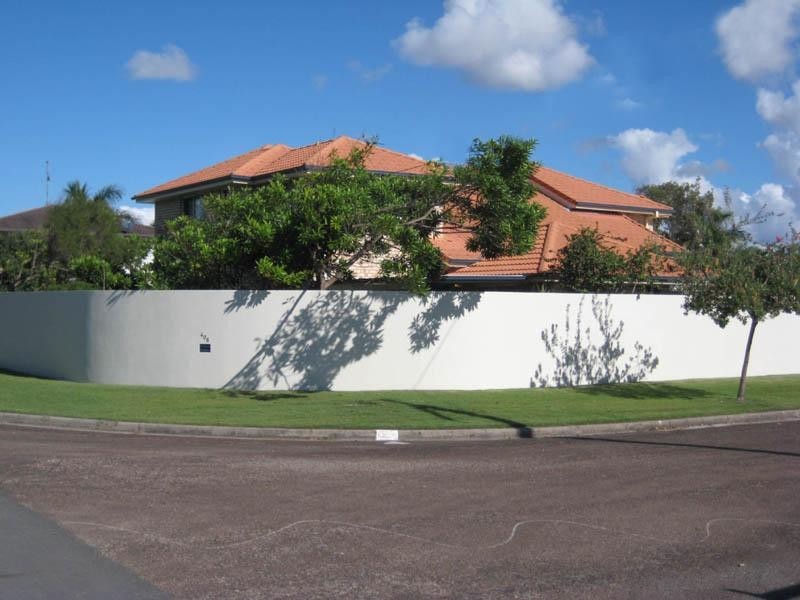 408 Oceanic Drive, Wurtulla QLD 4575