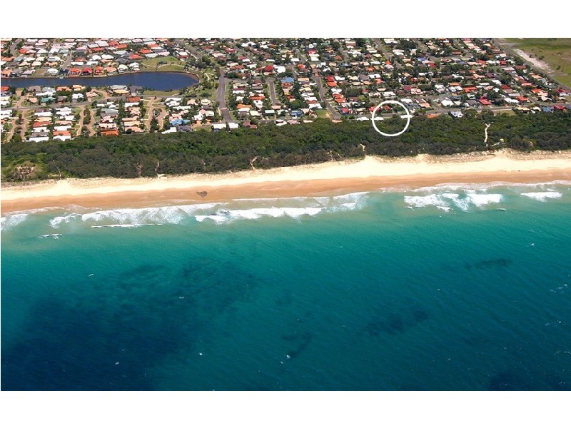 427 Oceanic Drive, Wurtulla QLD 4575