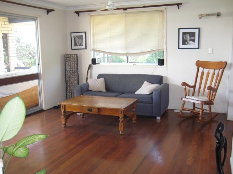 71 Oceanic Drive, Warana QLD 4575