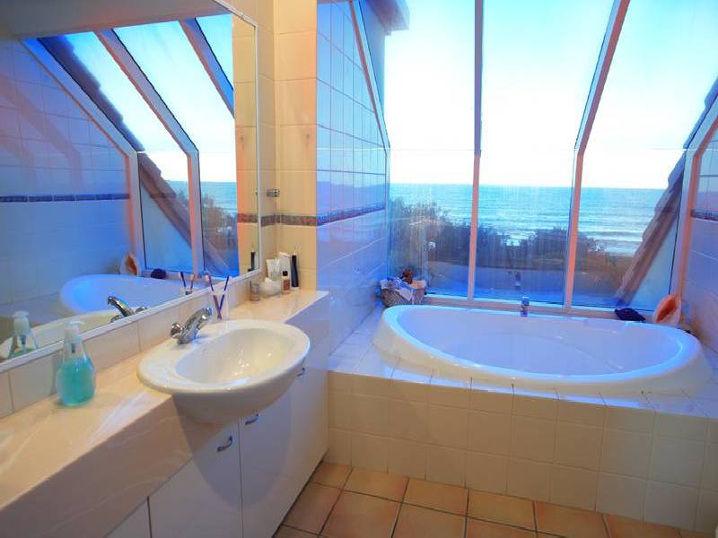 16 Pacific Boulevard, Buddina QLD 4575