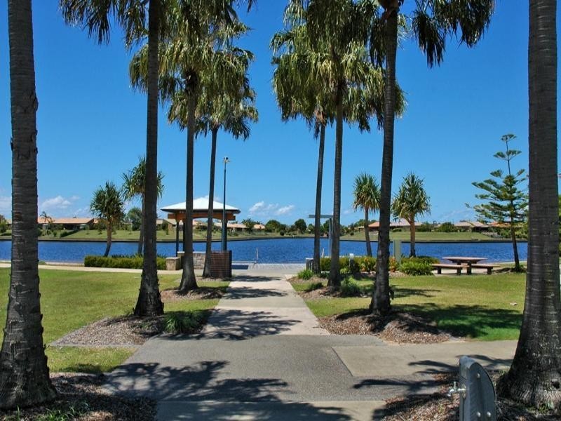 11 Panama Court, Parrearra QLD 4575