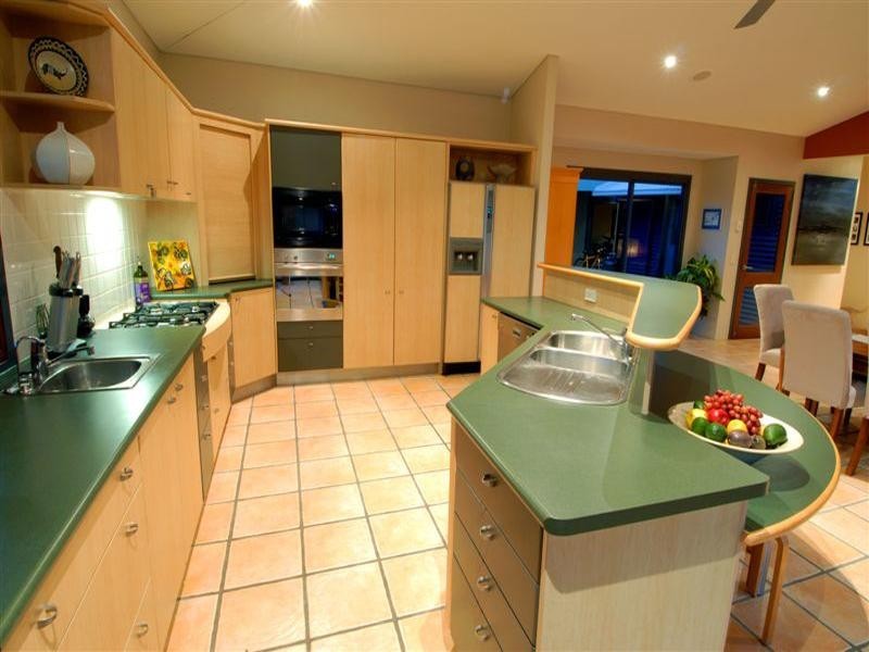 13 Plymouth Quay, Maroochydore QLD 4558