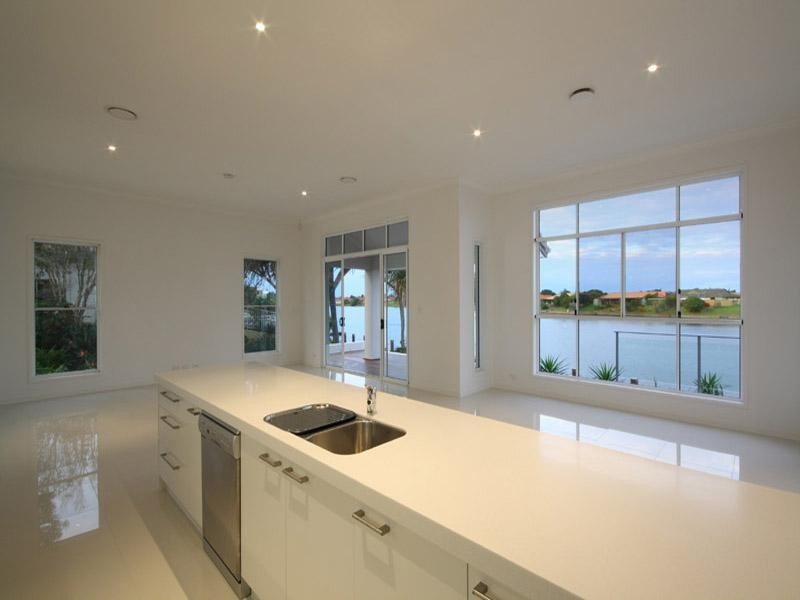 18 Seychelles Place, Parrearra QLD 4575