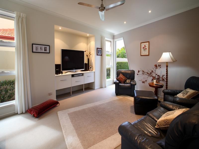 56 Sunbird Chase, Parrearra QLD 4575